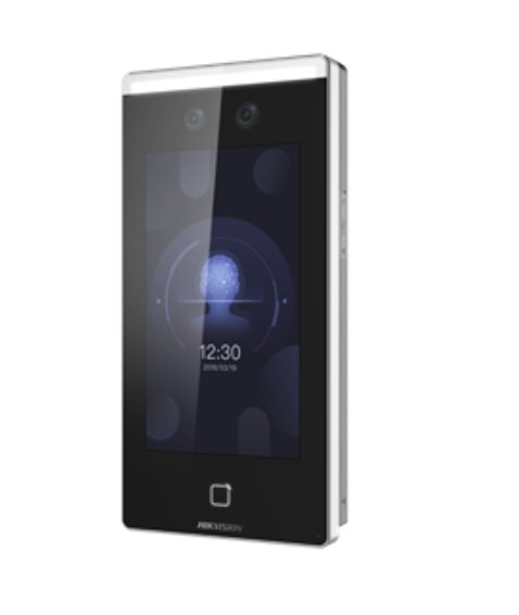 7-palcový dotykový displej, 2-megapixelový širokouhlý objektív